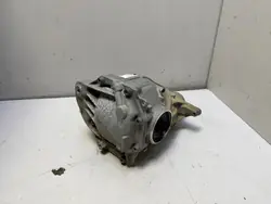 Taka-akselin tasauspyörästö BMW 5 G30 G31 G38 8618720
