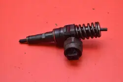 Insprutningspump OEM 038130073J för VW Golf 4 1.9 TDI