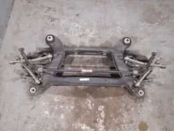Mercedes-Benz achterbalk OEM A2123503201 - Gebruikt