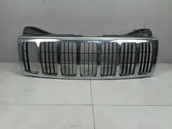 Jeep OE Grill WK 05-08 OEM grill wk - Krom