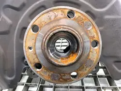 Pivot avant gauche OEM LORK-32-139250 pour Skoda Octavia IV