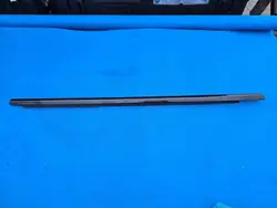 Takaoven lasitiiviste OEM QUA9064 oikea puoli BMW 3 G21
