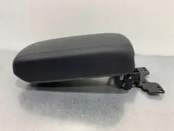 Kia Stonic konsolin käsinoja OEM FBZ21469 - Käytetty