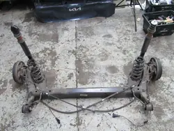 OEM 55100-G6700 bakaxelbalk för Kia Picanto III