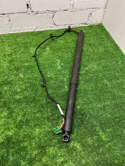 Actionneur de coffre droit OEM A1678903600 Mercedes-Benz