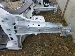 Panneau quart droit avant OEM DO RENAULT RAFALE