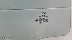 Peugeot 208 dörrglas OEM e143r001583 - Begagnad