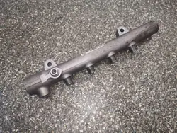 Mercedes E-luokka W212 Ruiskutuskannatin OEM A6510700495