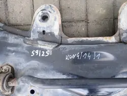 OEM c2042308 Berço de travessa para Fiat 500 II e Ford Ka MK2