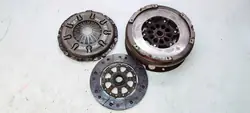 Volant moteur bi-masse Audi A4 B8 A5 8T 1.8 TFSI 0B1105266N