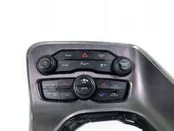 Panneau climatisation Dodge Challenger 2018 P68293607AE