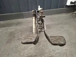 Käytetty Mercedes-Benz jarrupoljin OEM pedal hamulca mercedes w123