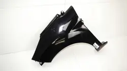 Vasen etulokasuoja OEM 360150417 Ford Fiesta MK7
