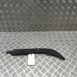 Land Rover Defender L663 Bavette avant droite 2024 OEM L8B2-17F017-A