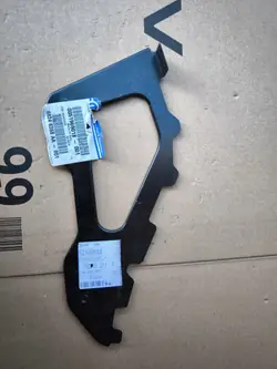 Support de garde-boue Jeep Renegade OEM 68246358AA