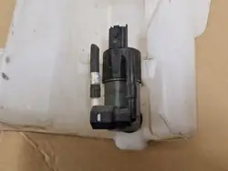 Spolarvätskebehållare OEM 289104EA0A för Nissan Qashqai