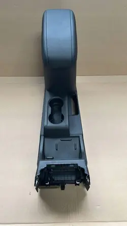 Keskikonsolin käsinoja OEM BZC1508 Renault Kangoolle