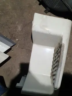 MAN TGX Left Lower Step 81615100797
