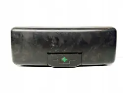 Botiquín de primeros auxilios BMW E39 OEM 52.10-8176553