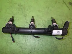 Rampe d'injection OEM 04C133313AH pour VW UP! 1.0