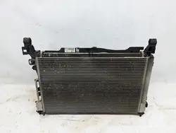 OPEL CORSA E 1.4 Radiateur avec Ensemble Ventilateur