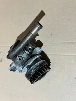 Bomba de direção assistida VW T5 2.5 TDI