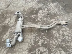 Audi SQ7 Demper OEM 4M0253611L - Gebruikt