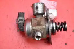 Pompe à carburant haute pression OEM 04E127025D Skoda Yeti