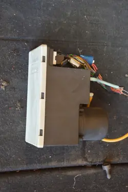 Audi A3 8L Låspump OEM 8L0862250L - Begagnad