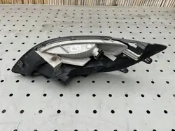 Clignotant avant droit OEM 13367143 pour Opel Astra J