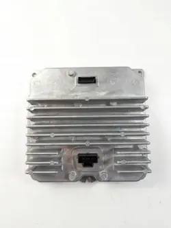 Convertisseur de tension BMW OEM 9329336 pour X6 F16