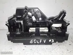 2004 VW Golf Klimatstyrningsmodul 53701CF