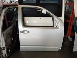 Rechte Vordertür Nissan Navara 2007 Gebraucht