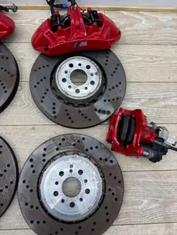 Kit disques et étriers frein BMW M4/M3 OEM 7889664