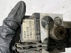 Pompe ABS contrôleur OEM 0273004234 pour Renault