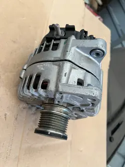 ALTERNATOR MERCEDES C KLASA W205 A0009063701