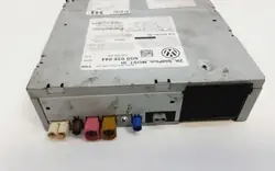VW CD-vaihtaja OEM 5G0035844 Golf VII:lle 1.8L