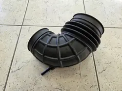Conduto Saída Purificador Ar OEM 84486694 - Usado