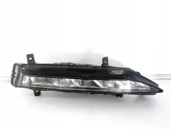 OEM 66717734 Rechter Front LED DRL Scheinwerfer für Skoda Superb III