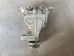 Ponte posteriore differenziale Maserati Levante 670037685