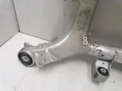BMW 8 G14 Bakfjädring OEM 6873232 - Begagnad