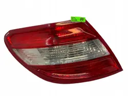 Linker achterlicht MERCEDES W204 A2048200164