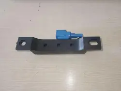 Amplificador de antena Nissan H120830 - Pieza OE usada