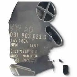 Alternateur OEM 03L903023D pour VW Passat B6 Golf VI