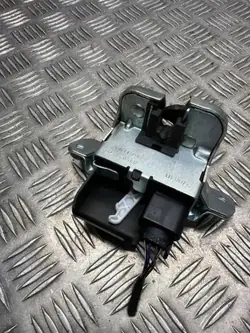 Fecho porta-malas VW Sharan OEM 7P0827505E - Usado