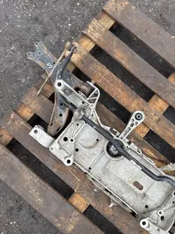 Vorderer Aufhängungsarm OEM 7110936 für VW Golf V