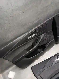 Garnitures latérales portes BMW OEM 9108881 Occasion