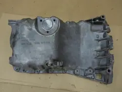 Oljetank 06B103603N 1.8T AWT VW Passat V