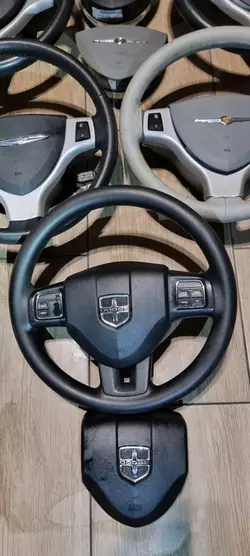 Volant Dodge Grand Caravan RT V 11-20