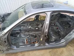 Pilar izquierdo de cuarto panel BMW 528XI F10 OEM 18718